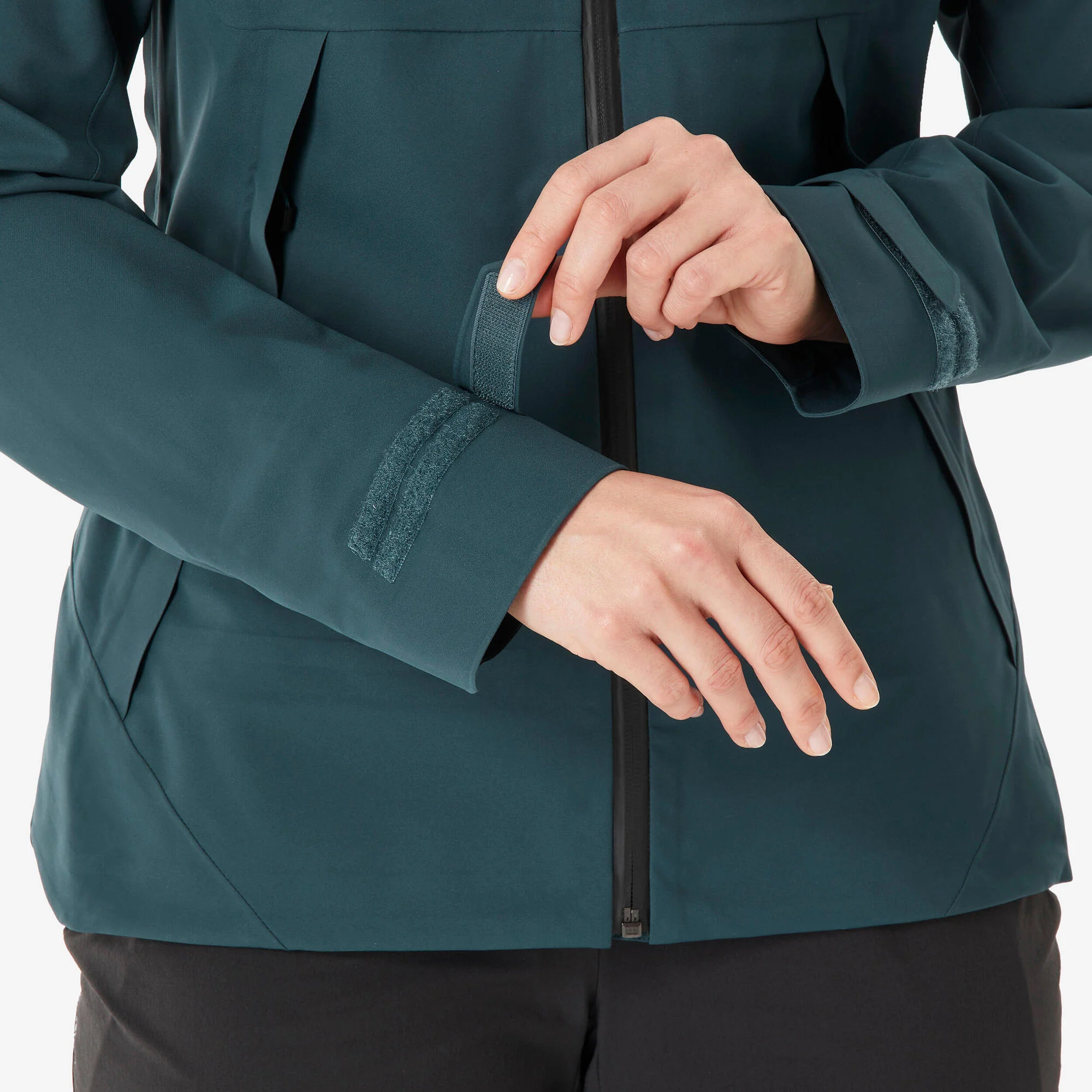 Quechua Women's MH500 Lightweight Waterproof Hiking Jacket - Image 6